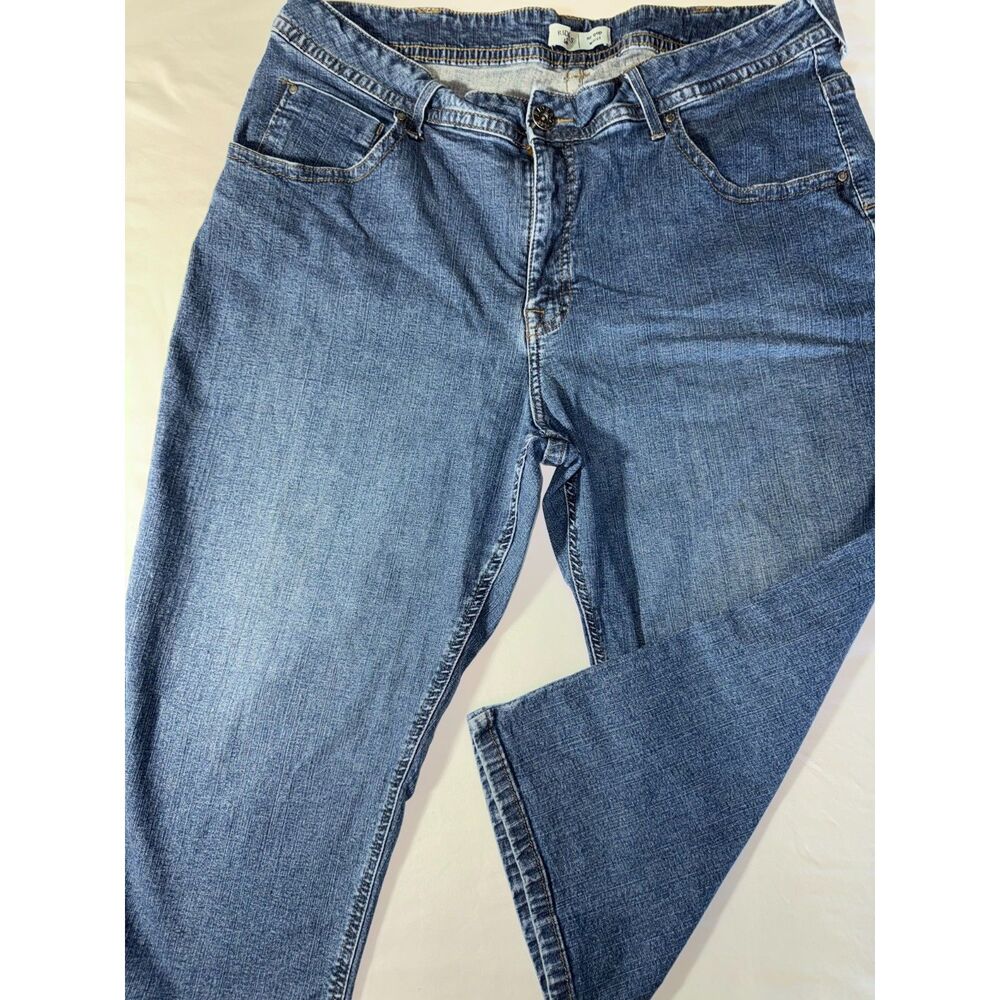 Ryders by Lee No gap waist Blue Denim Capris Size 22 W Tummy control